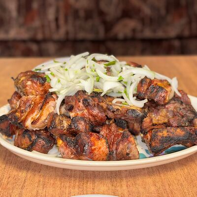 Свиные рёбра в Самый правильный шашлык по цене 1138 ₽