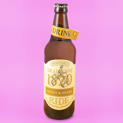 Био лимонад с медом на пряностях с ржаным солодом Honey Herbs в Vibecream мороженое по цене 289