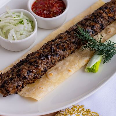 Люля-кебаб из говядины в Мархаба Халяль по цене 1044 ₽