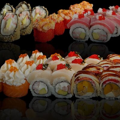 Сет Могу себе позволить в Seafood Sushi по цене 6828 ₽