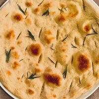 Фокачча с розмарином в Гранат