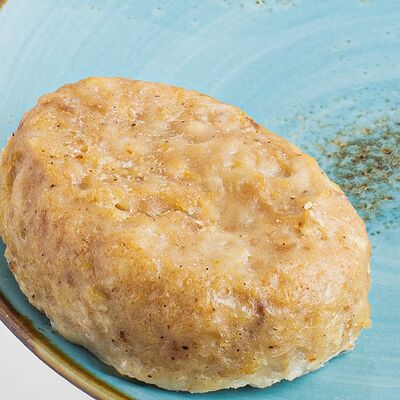 Паровая котлета из куриного филе в Вилка Ложка по цене 174 ₽