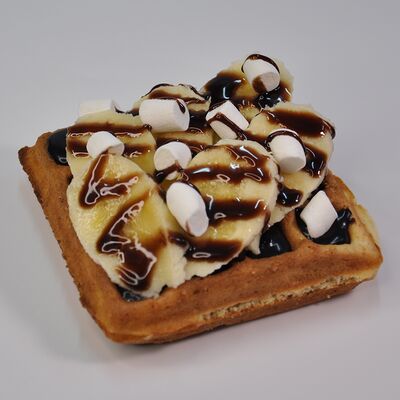 Вафля с бананом и шоколадной пастой в ЧиллМил по цене 390 ₽