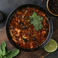 Суп Суаратан кисло-острый в Hungry Dragon