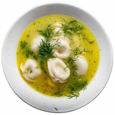 Бульон с пельменями в Симба Пицца по цене 299 ₽