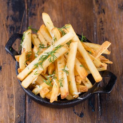 Картофель фри чесночный в Краснодарский парень по цене 240 ₽