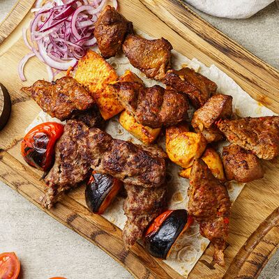 Кебаб ассорти в Галата по цене 1650 ₽