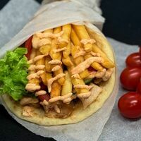 Сувлак с курицей закрытый в PASTA WOK
