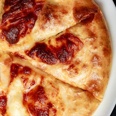 Хачапури по-мегрельски в Хачучачу по цене 820 ₽