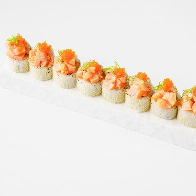 Запеченый с трюфельным лососем в Филадельфия по цене 879 ₽