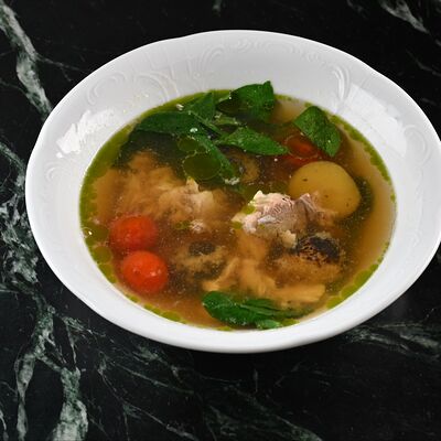 Уха по-царицынски в 12 kitchen & wine по цене 680 ₽