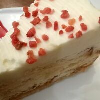 Молочная девочка в Вкусснов
