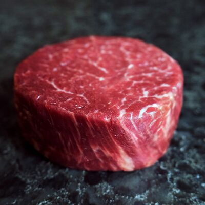 Стейк Филе-миньон в Torro Grill по цене 3200 ₽