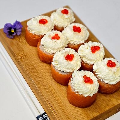 Филадельфия Люкс в Tochi Food по цене 945 ₽