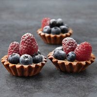 Тарталетка с ягодой в БарБошко Вареничная