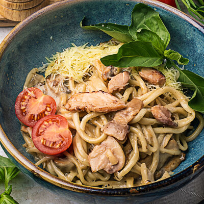 Паста с курицей и сливочным соусом в Курагадиван по цене 335