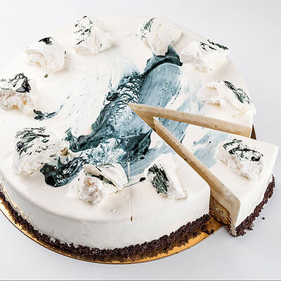 Пломбир в Udcкафе Upside Down Cake по цене 4800 ₽