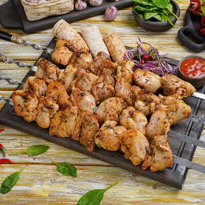 Набор шашлыков куриной мякоти в Геленджик по цене 2450 ₽
