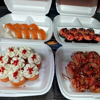 Сет Магнат в MAGURO SUSHI