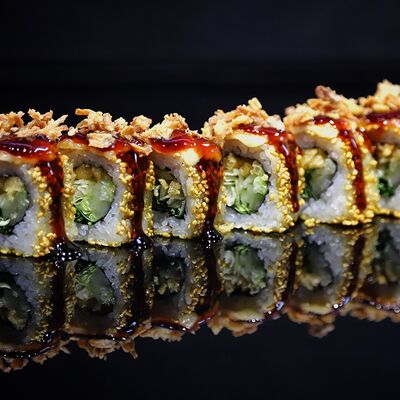 Запеченный с японским тофу и авокадо в Мой сосед Tsukiji по цене 950 ₽