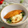 Котлета по-киевски с картофельным пюре и пикантными огурцами в Bahroma по цене 620
