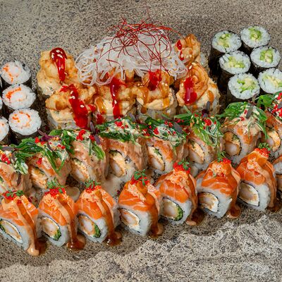 Креветка & Co в UMI Asian kitchen & bar по цене 4000 ₽