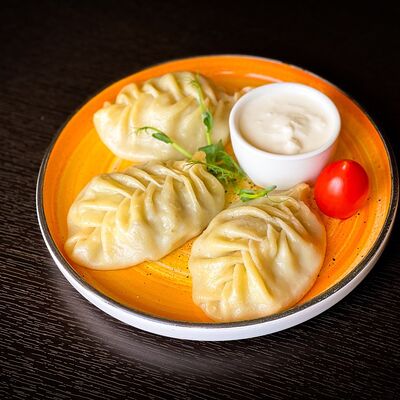 Манты с телятиной в Навруз по цене 485 ₽