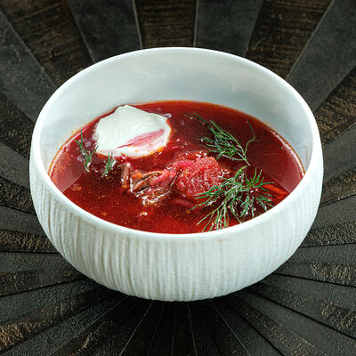 Борщ Московский с говядиной в Артхаус по цене 800 ₽