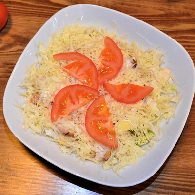 Салат Цезарь с курицей в Папа Mangals по цене 395 ₽