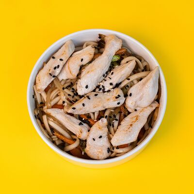 Удон с курицей в Ихтус по цене 490 ₽