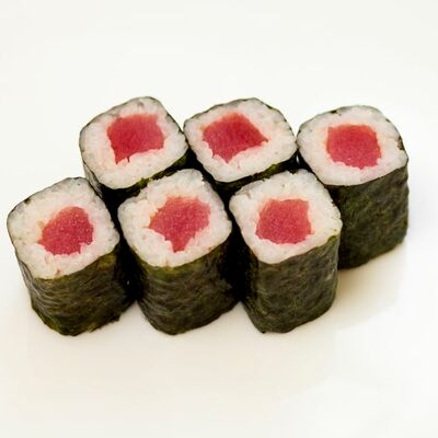 Ролл Тэкка маки в Цунами по цене 275 ₽