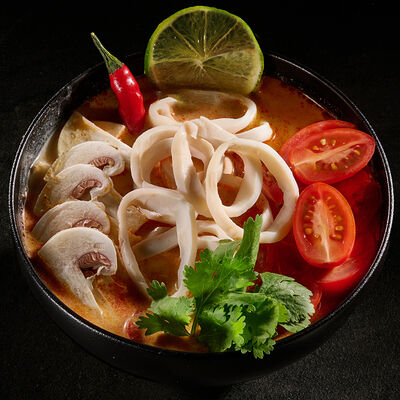 Том-ям с кальмаром в Рыбка по цене 620 ₽