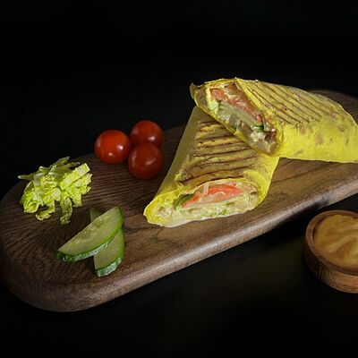 Шаурма Сырная в Чебурекми по цене 349 ₽