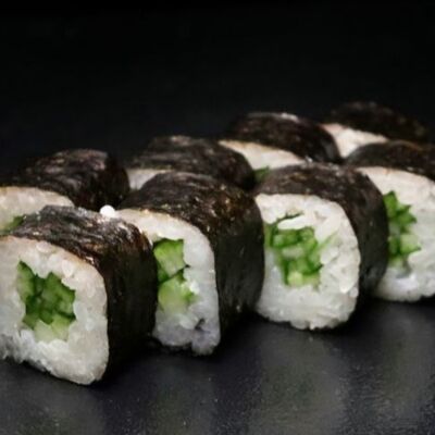 Ролл с огурцом в Fin sushi по цене 120 ₽