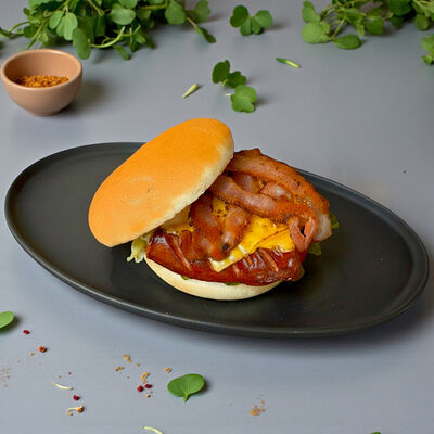 Бургер Баварский ВПП в В Питере пить по цене 1050 ₽