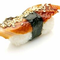 Суши с угрём в Art Sushi