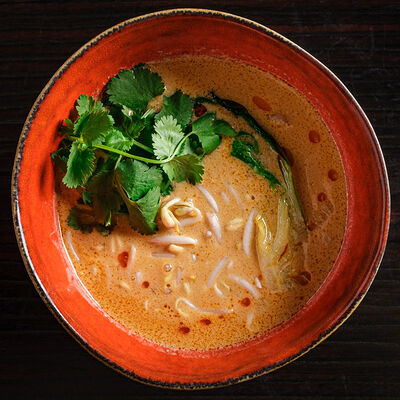 Лакса с угольной рыбой в KOJI по цене 990 ₽