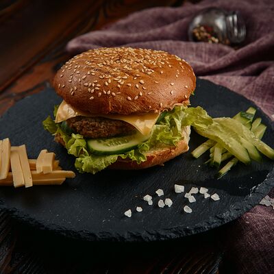 Гамбургер в Шашлычный двор по цене 336