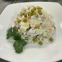 Оливье с мясом в Плов центр