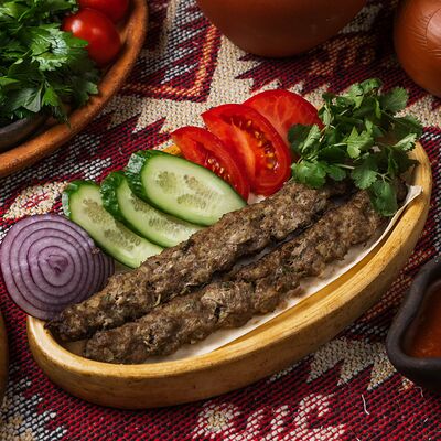 Кебаб из говядины и свинины в Хинкальная по цене 780 ₽