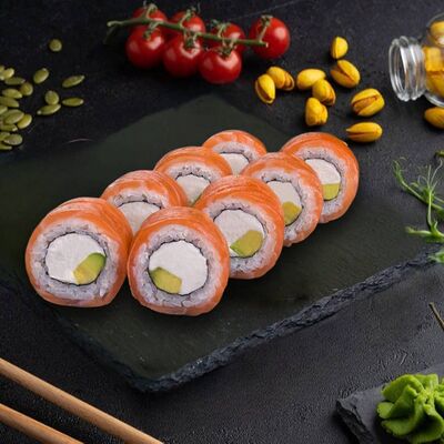 Ролл Филадельфия люкс в Самурай SUSHI PREMIUM по цене 699 ₽