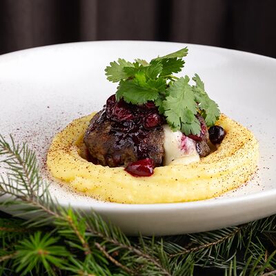 Котлета из говядины с картофельным пюрев Душа по цене 900 ₽