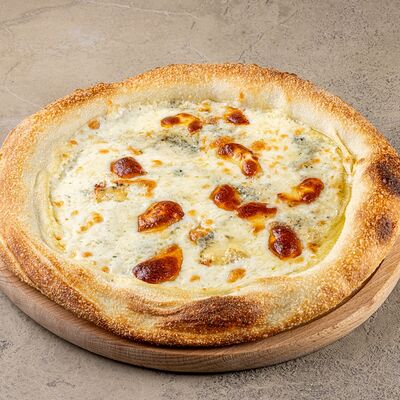 Пицца Четыре сыра в Тестория по цене 890 ₽