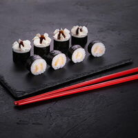 Ролл с курицей new в Sushiman