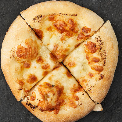 Мини-лепешка с чесноком и сыром в Mojo по цене 210