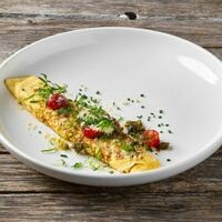 Омлет с фермерским сыром и томатами конфи в Литвины