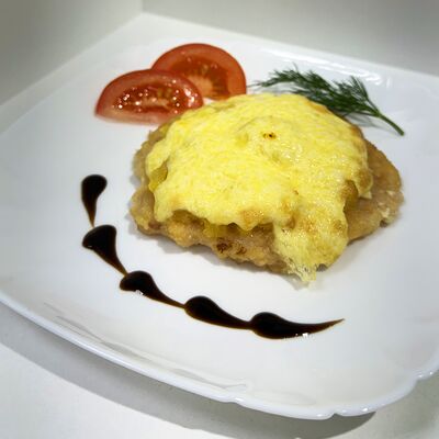 Куриная отбивная по-гавайски в Бистро шеф по цене 290 ₽