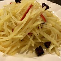 Салат из картофеля с чили в Янцзы