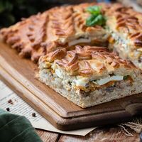Новгородский курник с курочкой, рубленым яйцом и рисом в Машенькины пироги