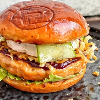 Курица & Сыр в FABRIKA по цене 730 ₽